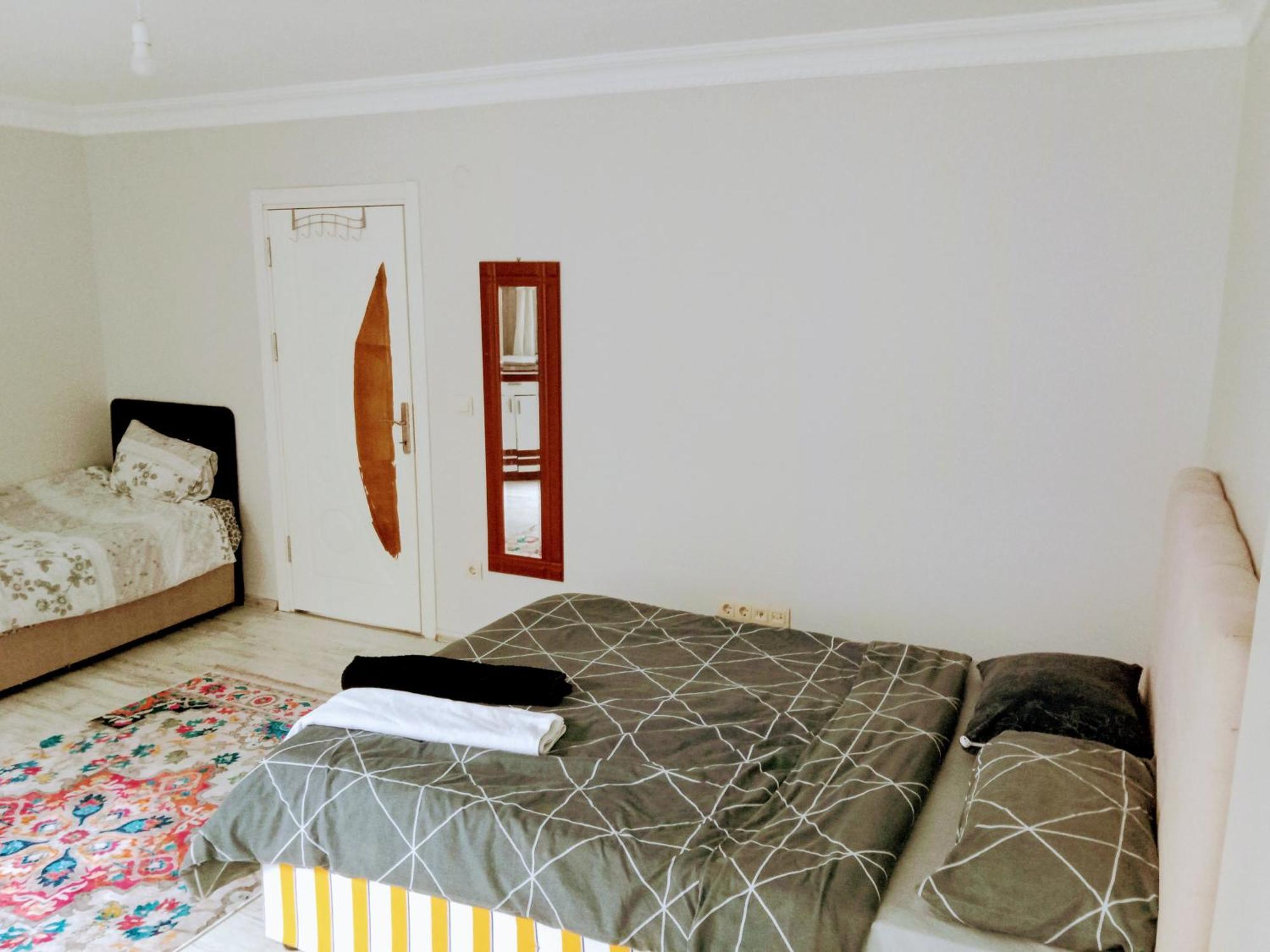 Ahmet Teacher Hotel,6 Minutes From The Airport Arnavutkoy Exterior photo